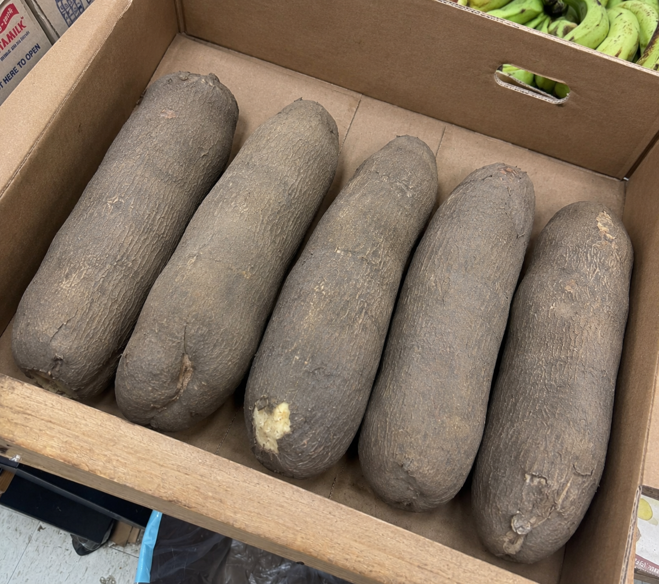 Fresh Ghana Pona Yam 🇬🇭 (African Yam) – Nationwide Shipping