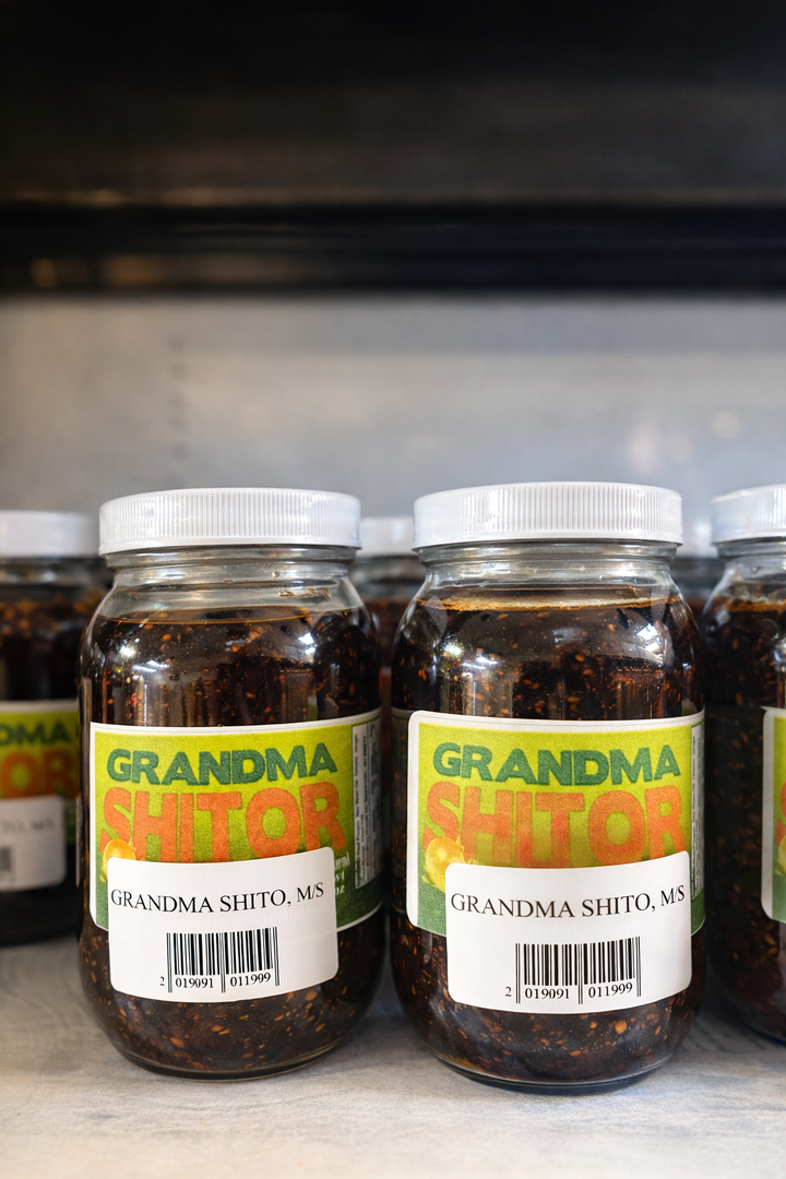 Grandma Shito Pepper Sauce (Medium 16oz) | Authentic Ghanaian Black Pepper Sauce