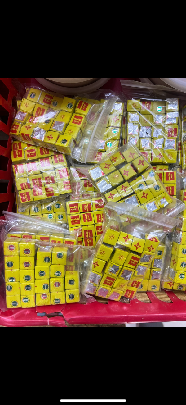 Maggie Seasoning Cubes